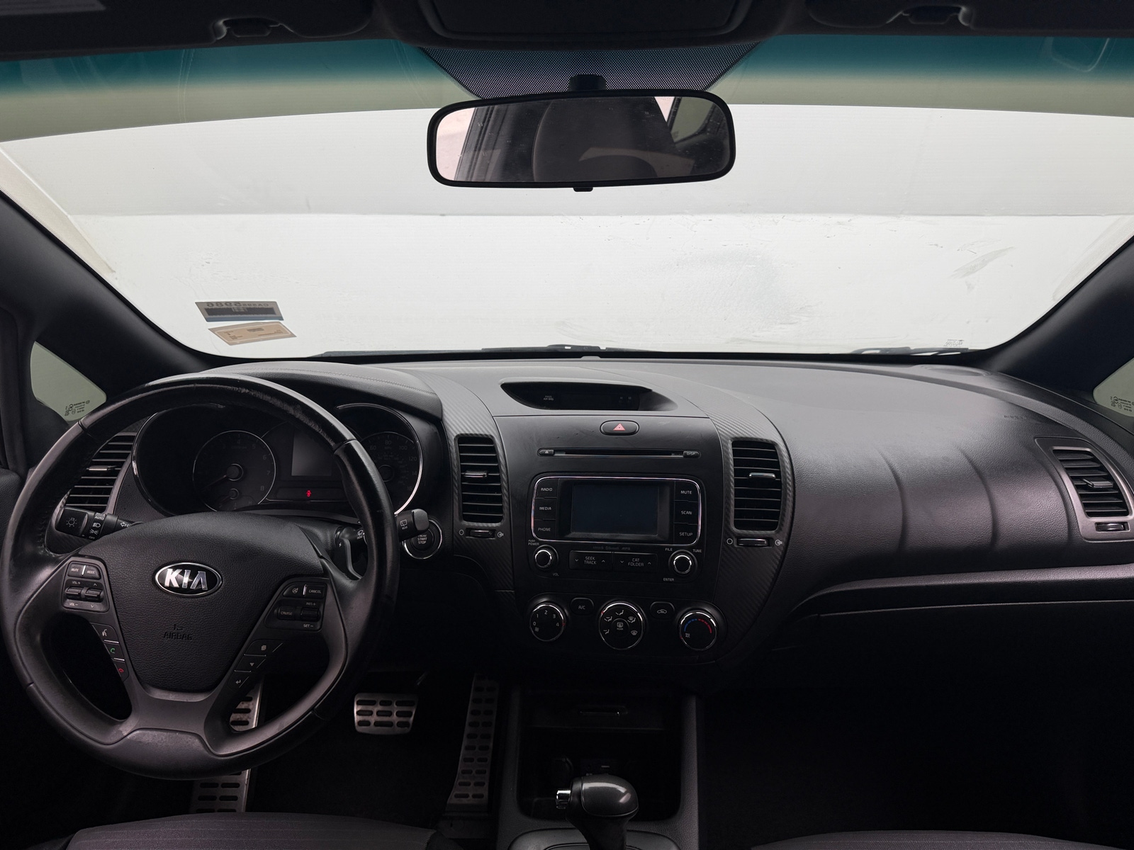 Thumbnail: 2016 Kia Forte - 3