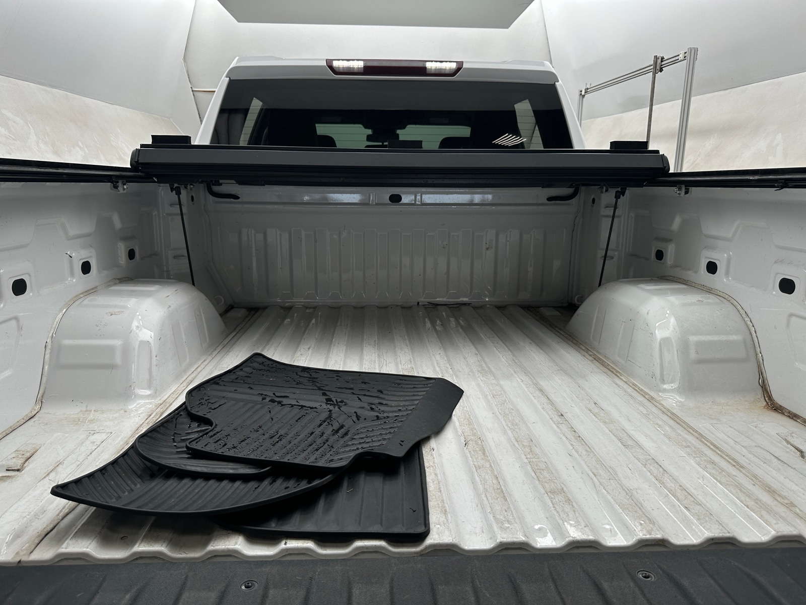 Thumbnail: 2022 Chevrolet Silverado 1500 - 7