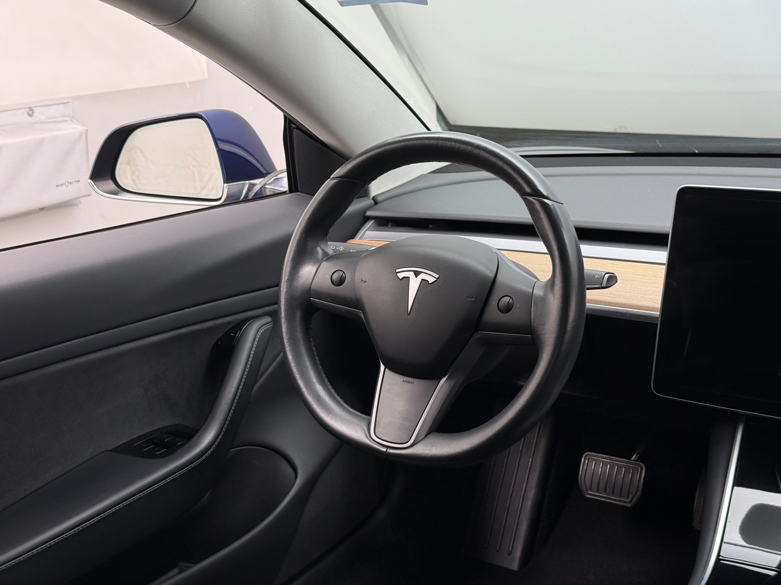 Thumbnail: 2019 Tesla Model 3 - 4
