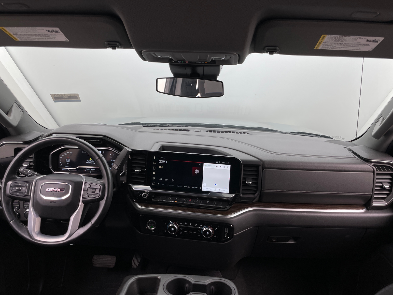 Thumbnail: 2023 GMC Sierra 1500 - 3