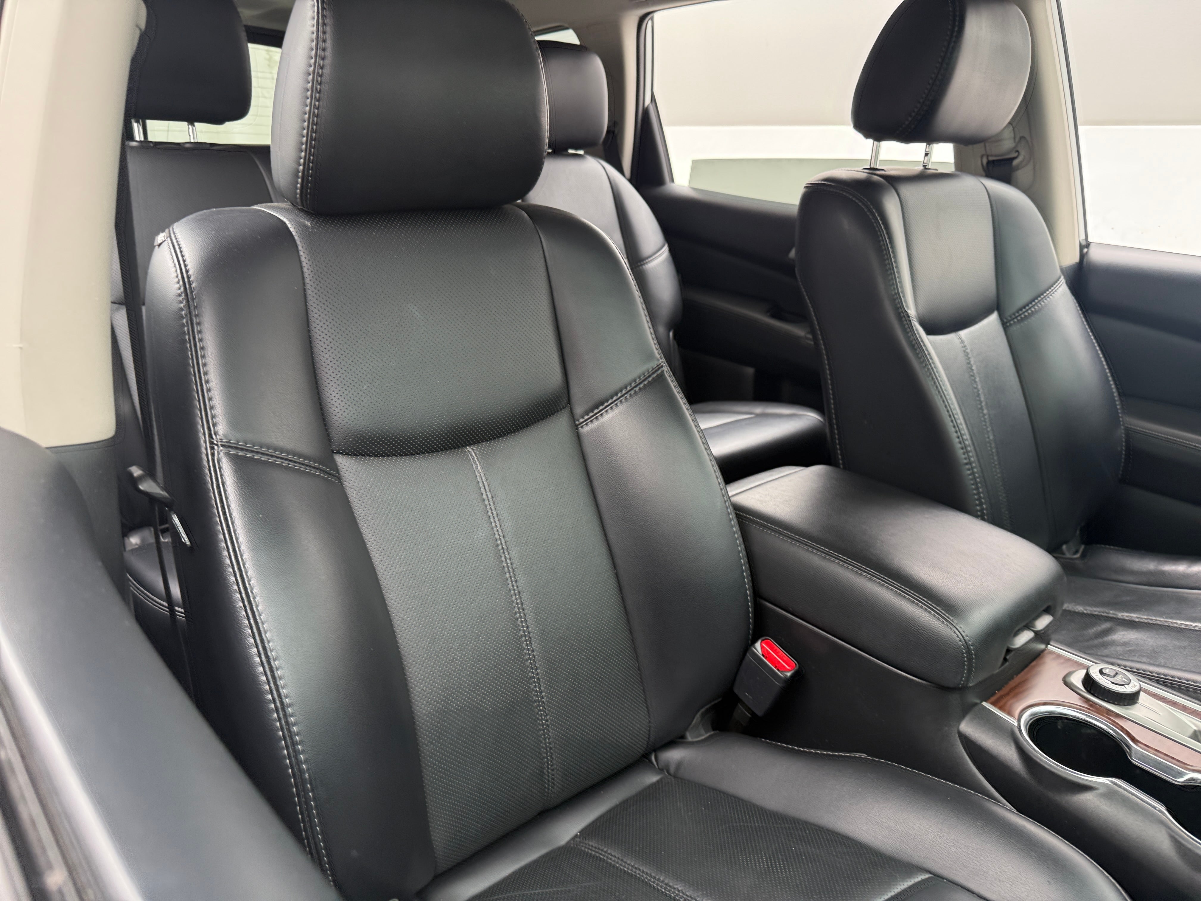 2018 Nissan Pathfinder Platinum