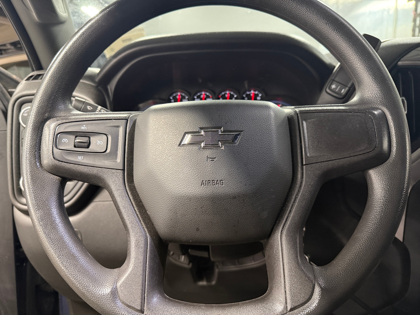 Thumbnail: 2021 Chevrolet Silverado 1500 - 5