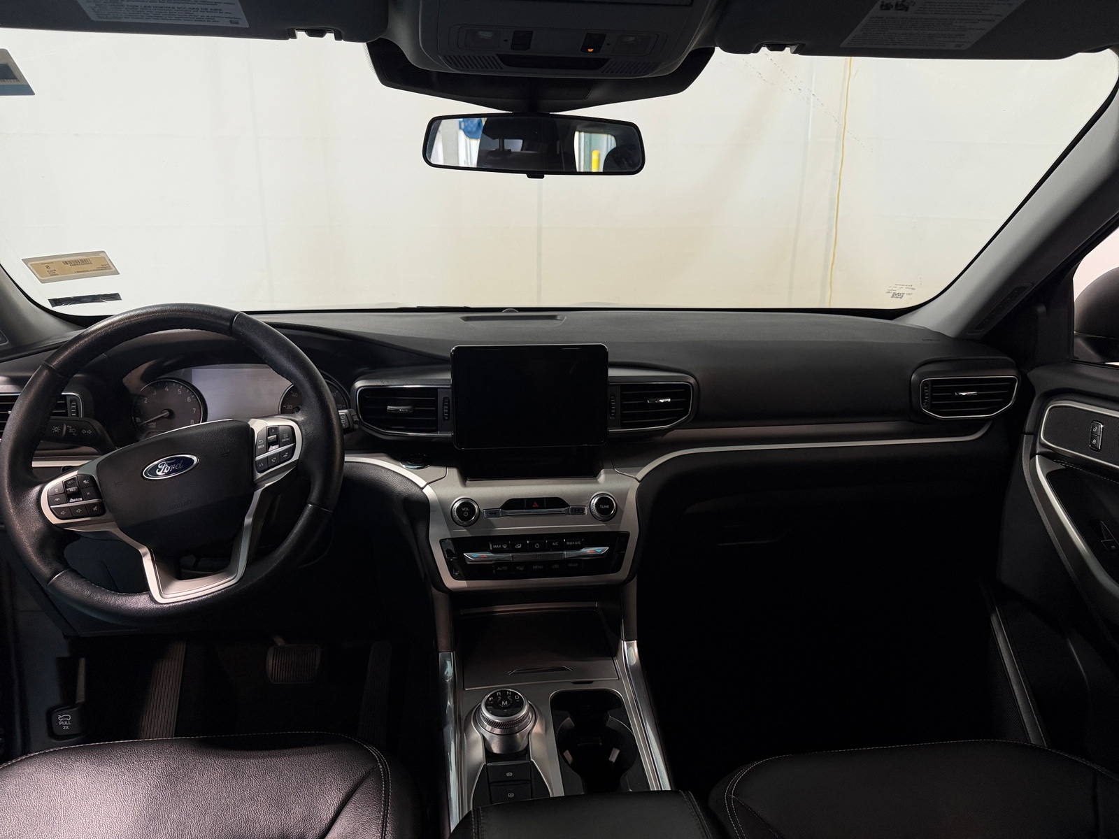 Thumbnail: 2020 Ford Explorer - 2
