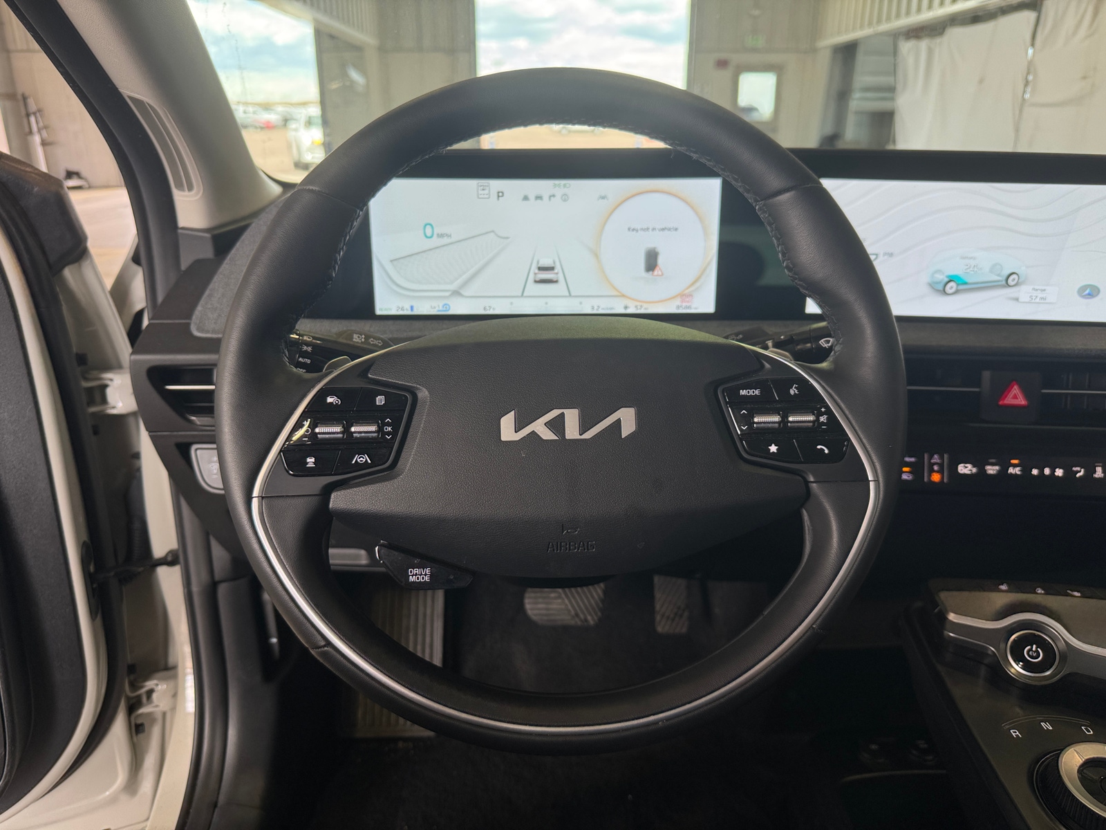 Thumbnail: 2024 Kia EV6 - 4
