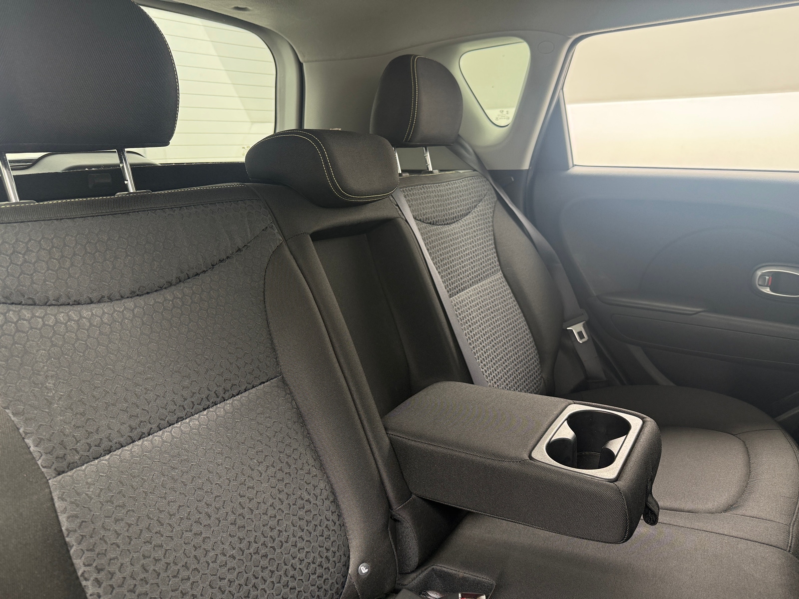 Thumbnail: 2016 Kia Soul - 6