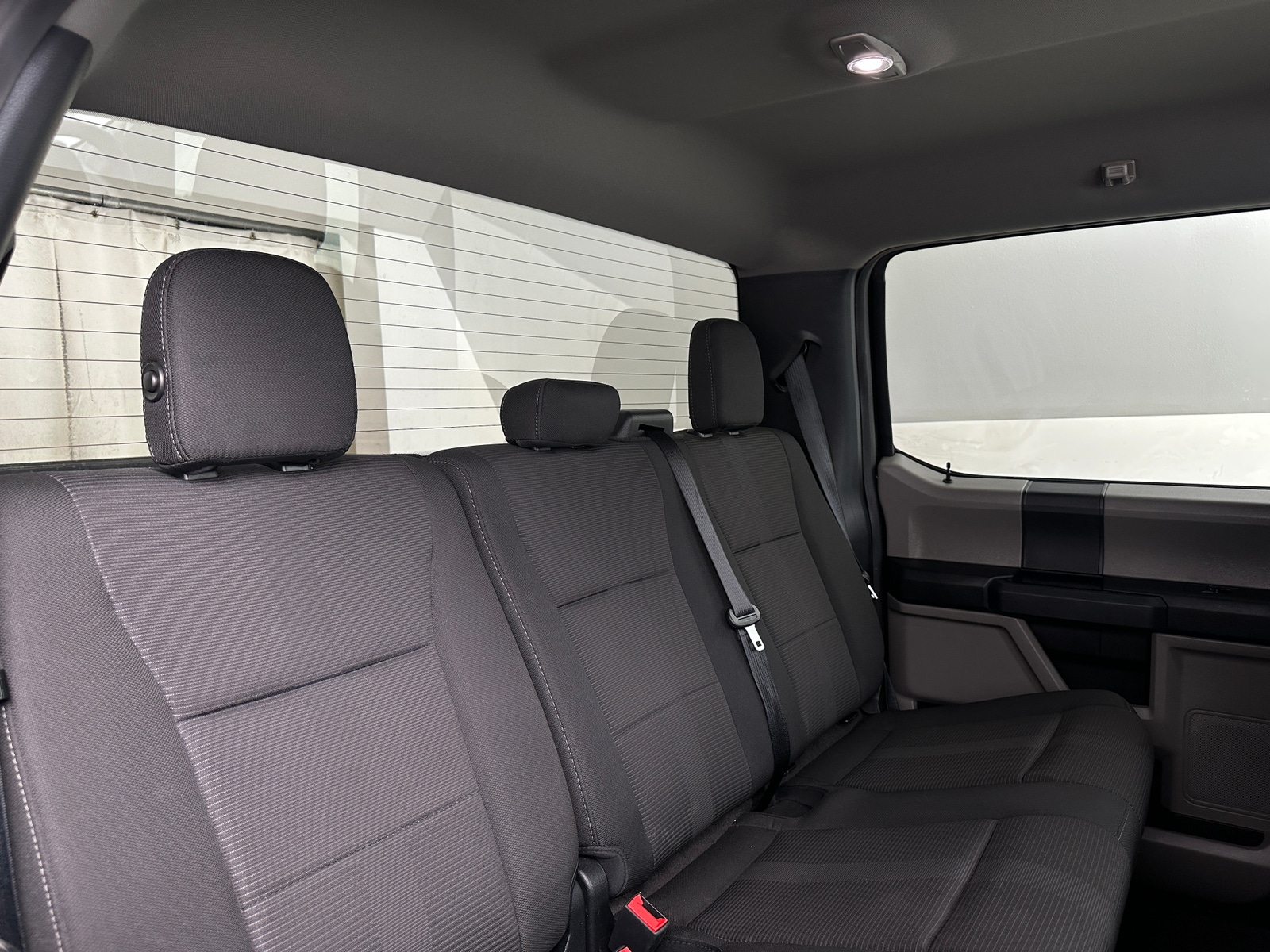 Thumbnail: 2019 Ford Econoline - 6