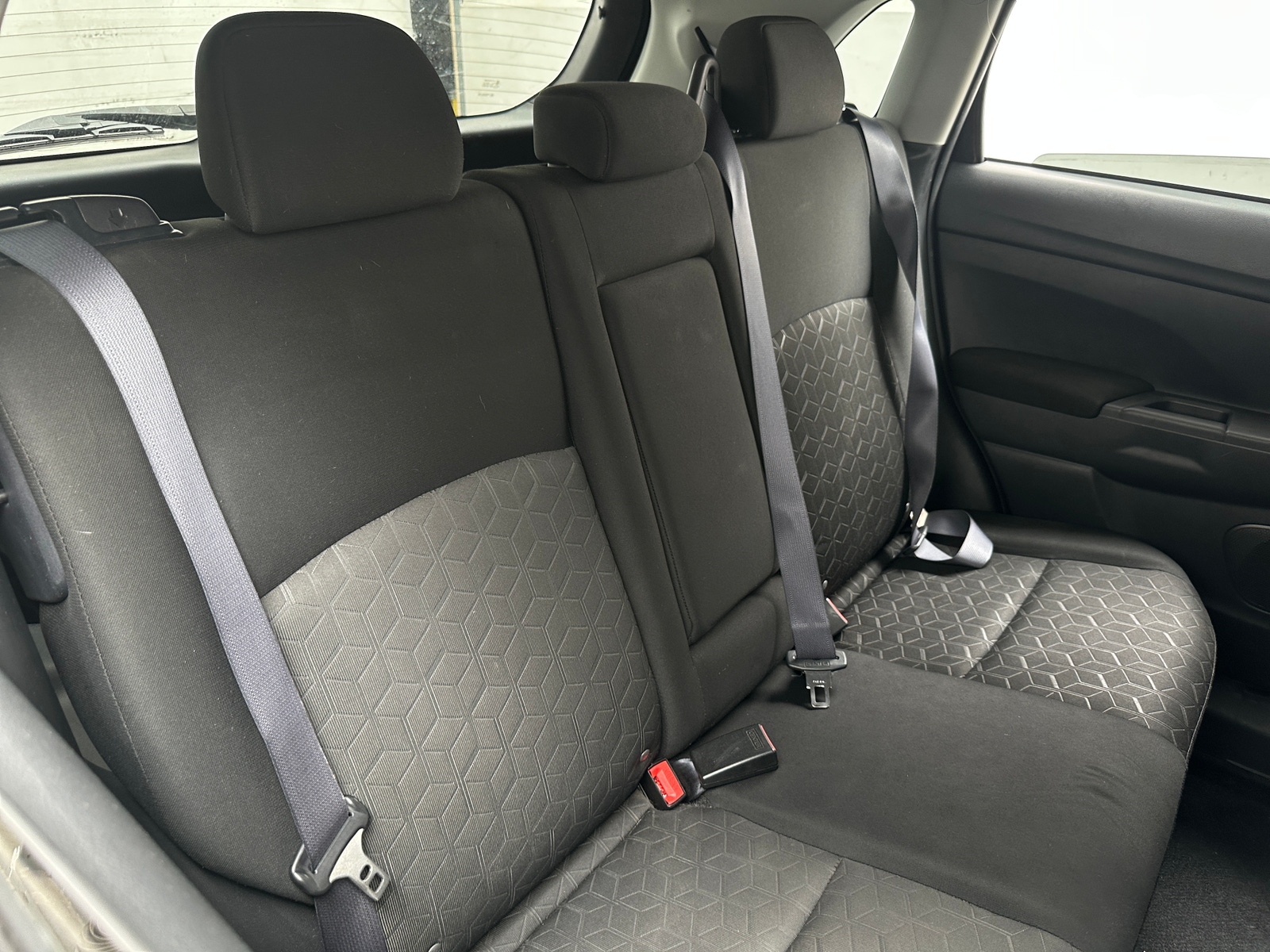 Thumbnail: 2021 Mitsubishi Outlander Sport - 6