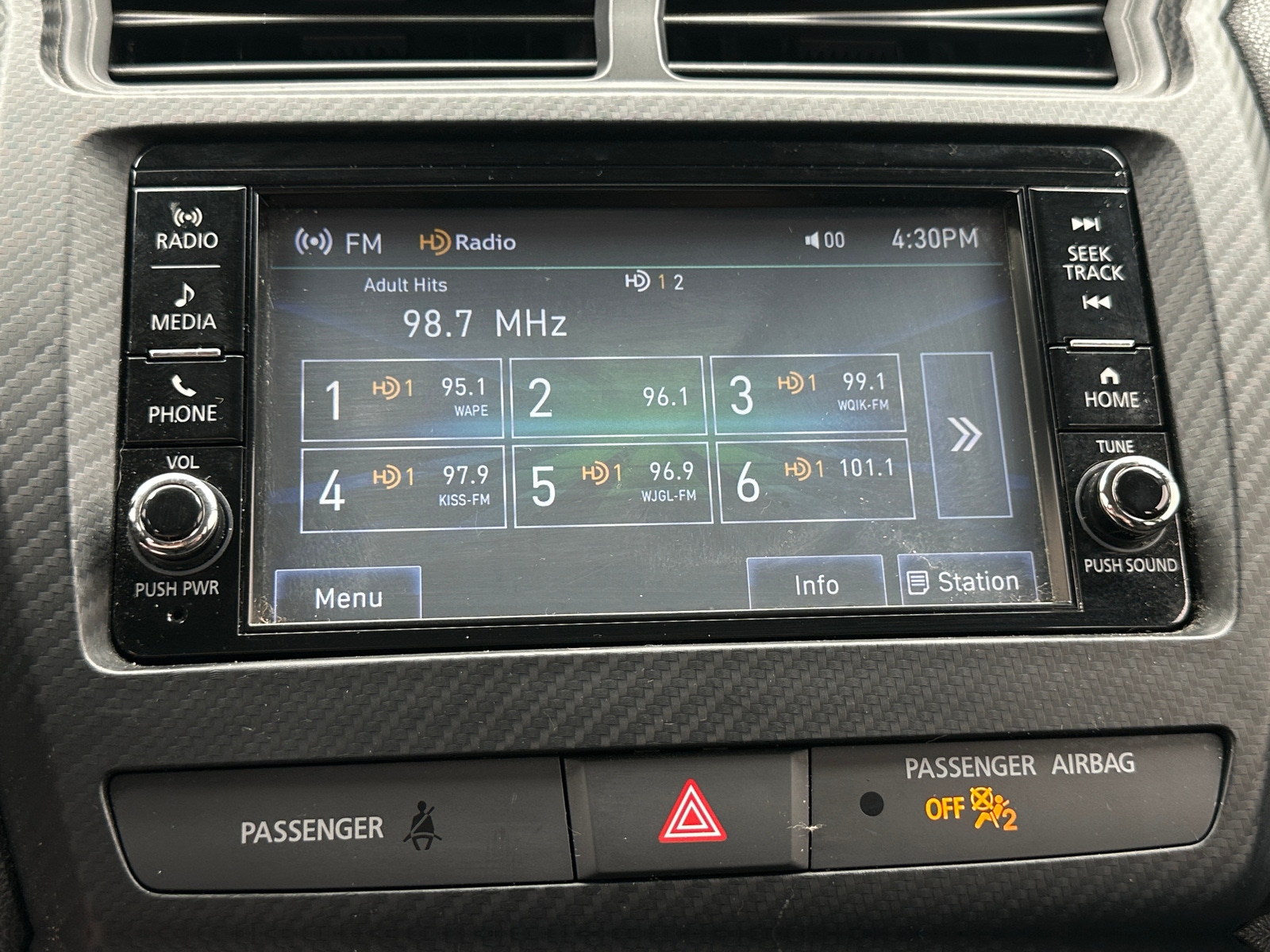Thumbnail: 2021 Mitsubishi Outlander Sport - 4