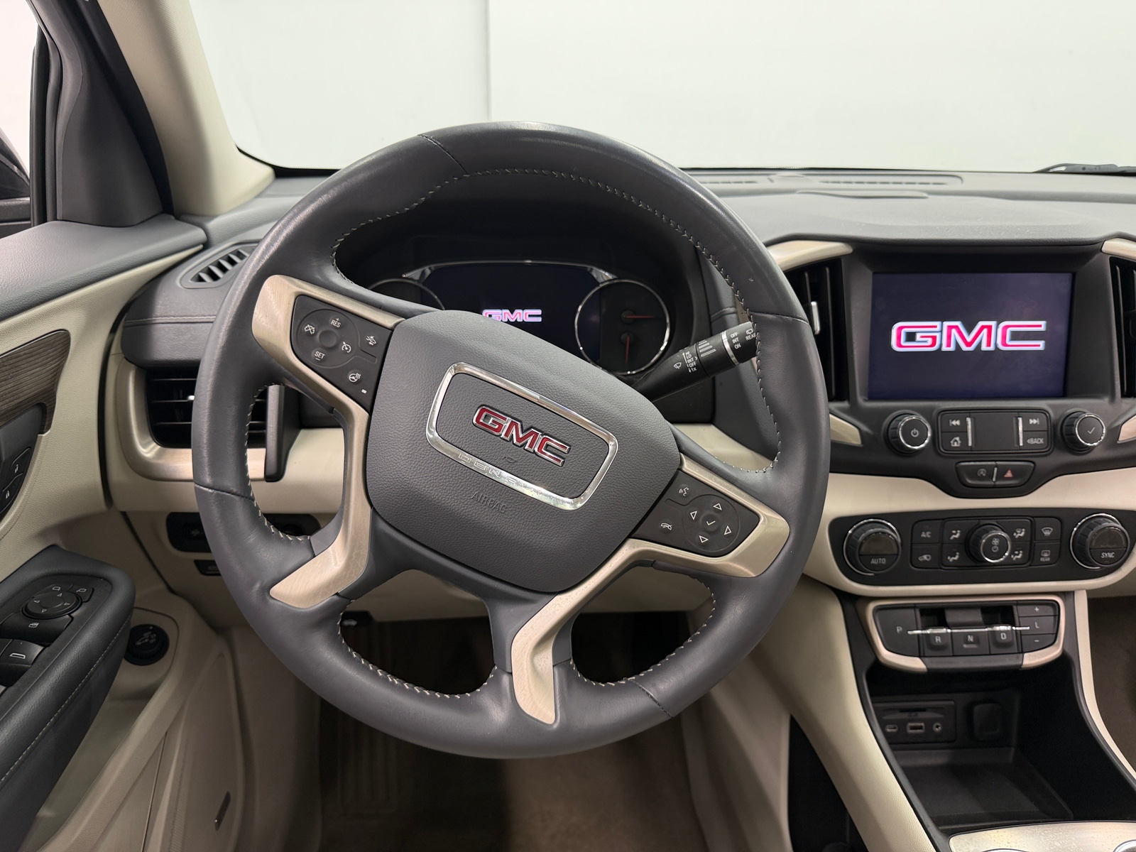 Thumbnail: 2022 GMC Terrain - 4
