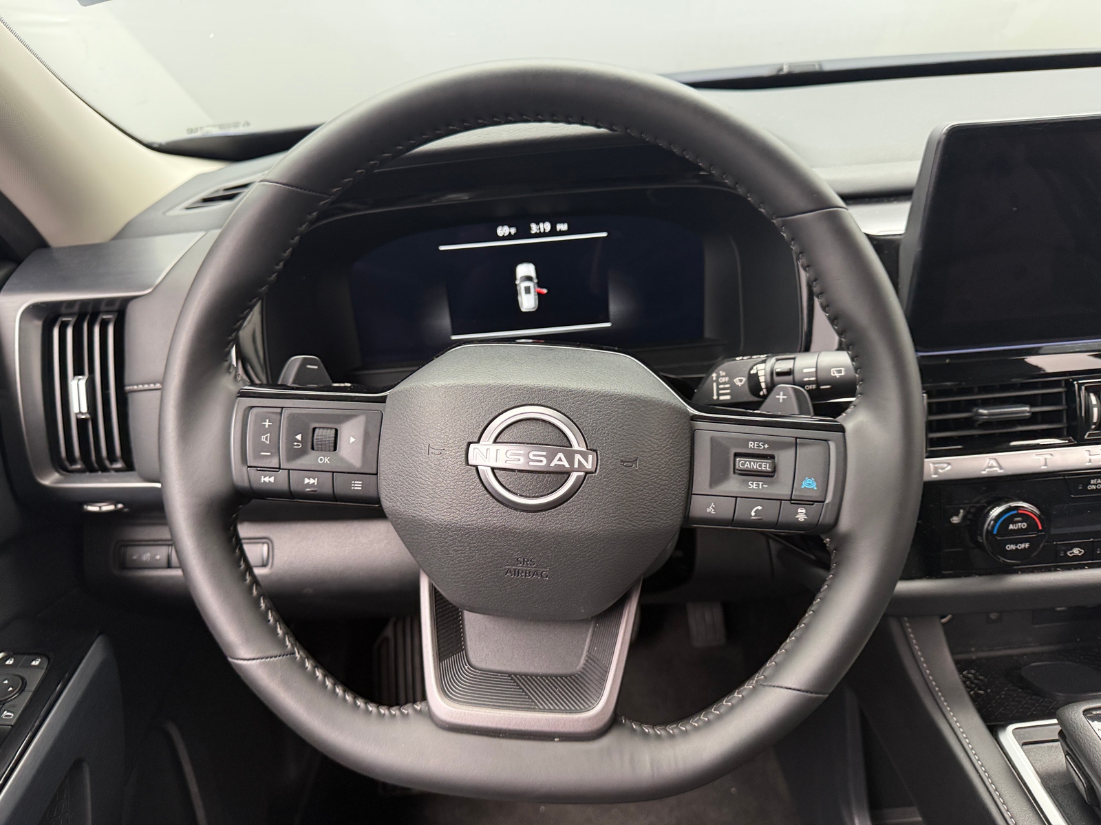 Thumbnail: 2026 Nissan Pathfinder - 4