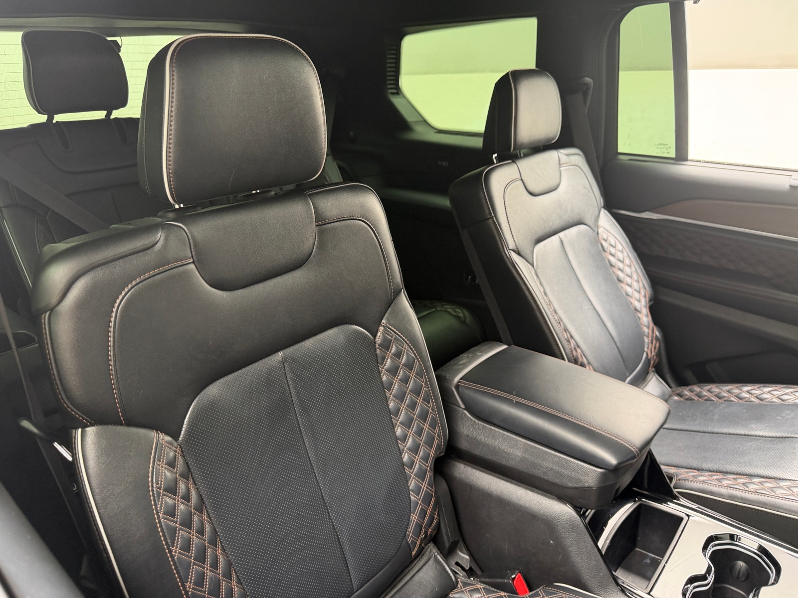 Thumbnail: 2023 Jeep Grand Cherokee L - 5