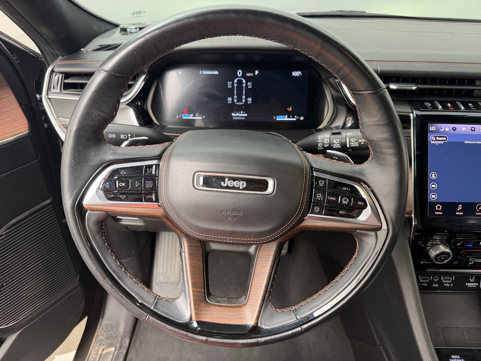 Thumbnail: 2023 Jeep Grand Cherokee L - 4
