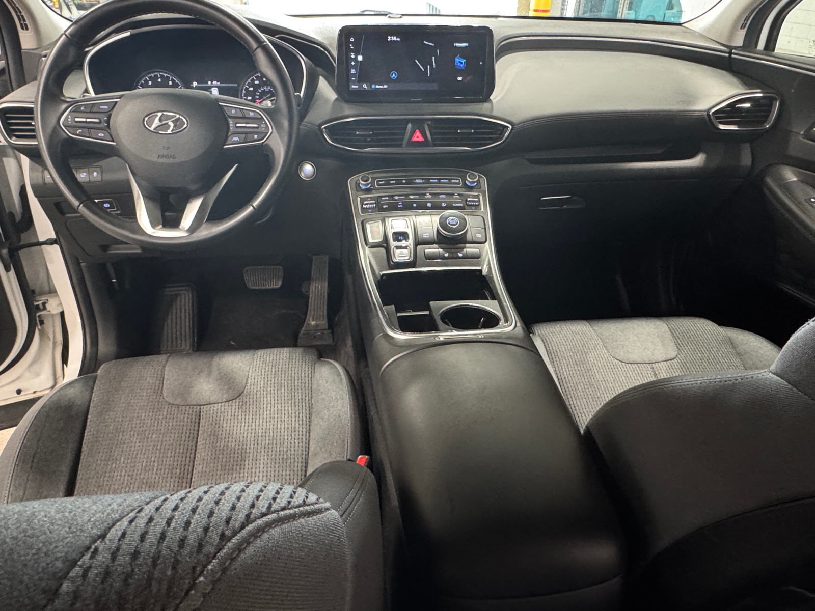 Thumbnail: 2023 Hyundai Santa Fe - 3