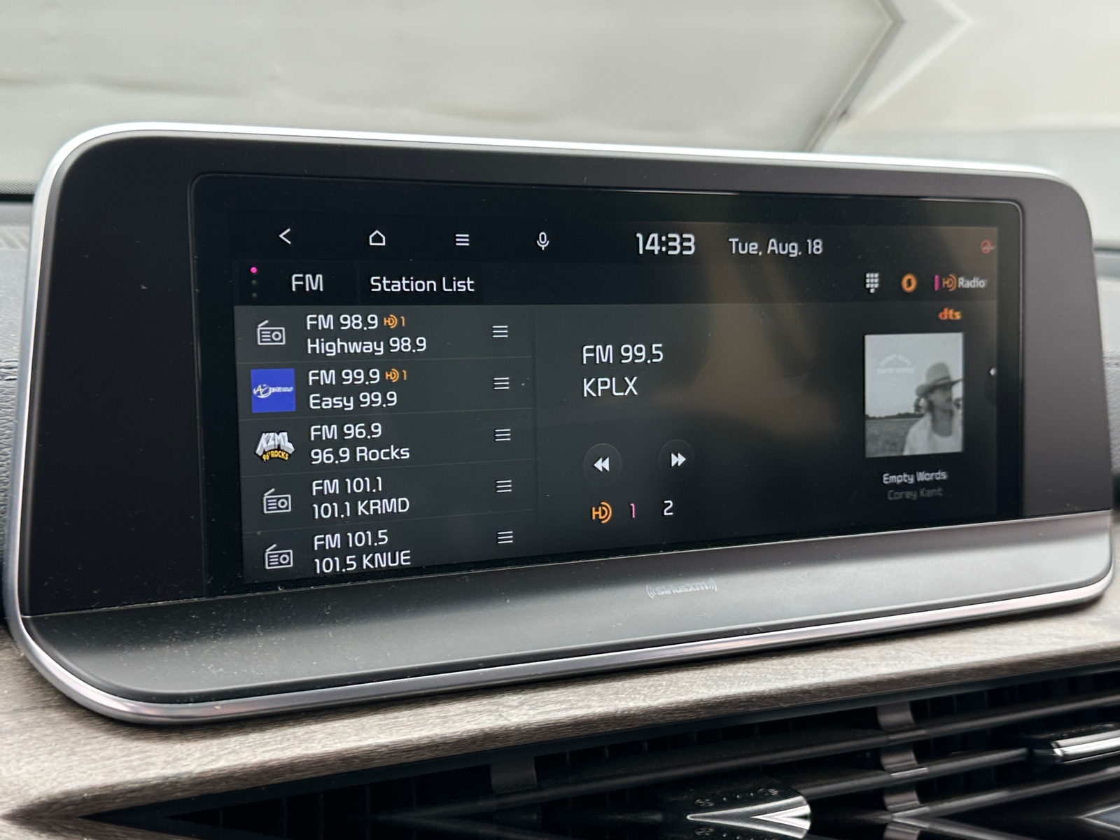 Thumbnail: 2021 Kia Telluride - 3