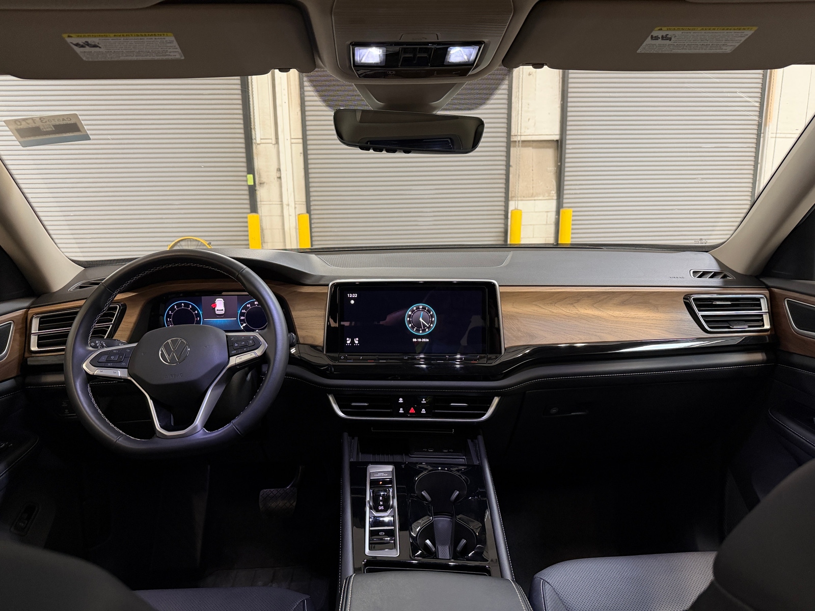 Thumbnail: 2026 Volkswagen Atlas - 3