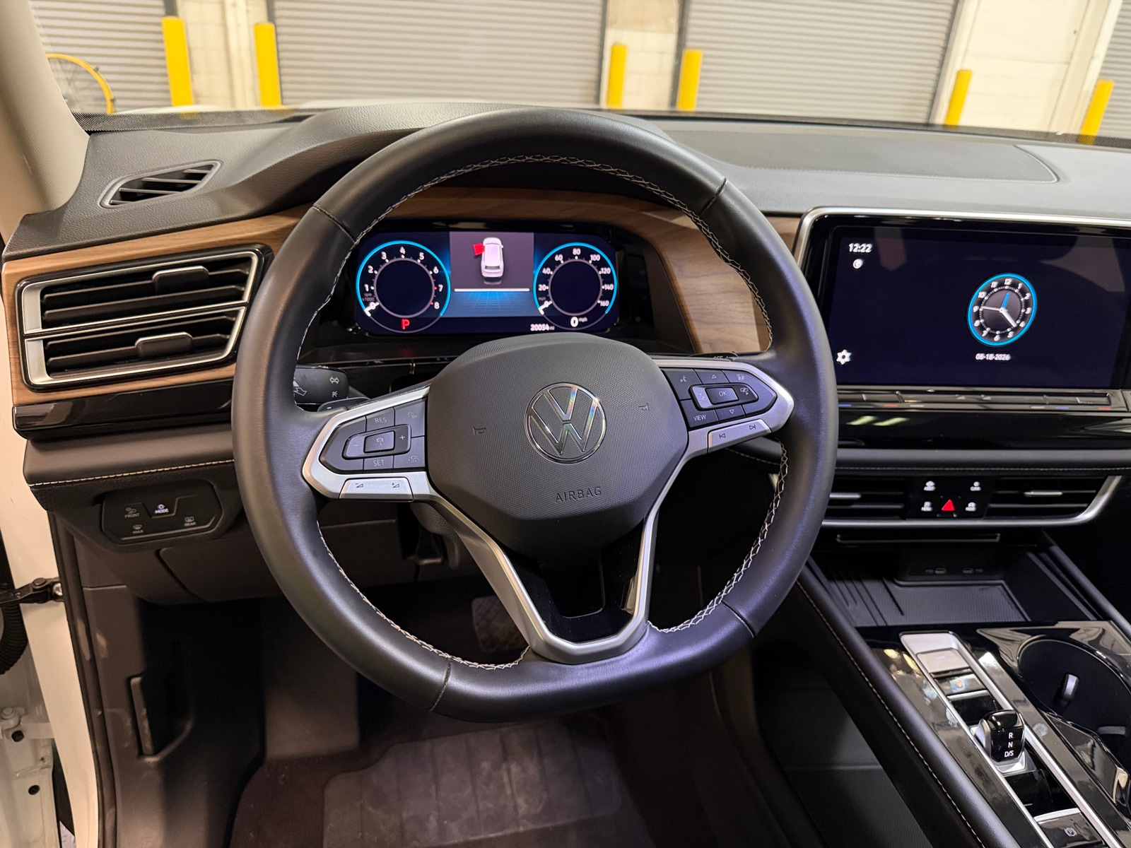 Thumbnail: 2026 Volkswagen Atlas - 5