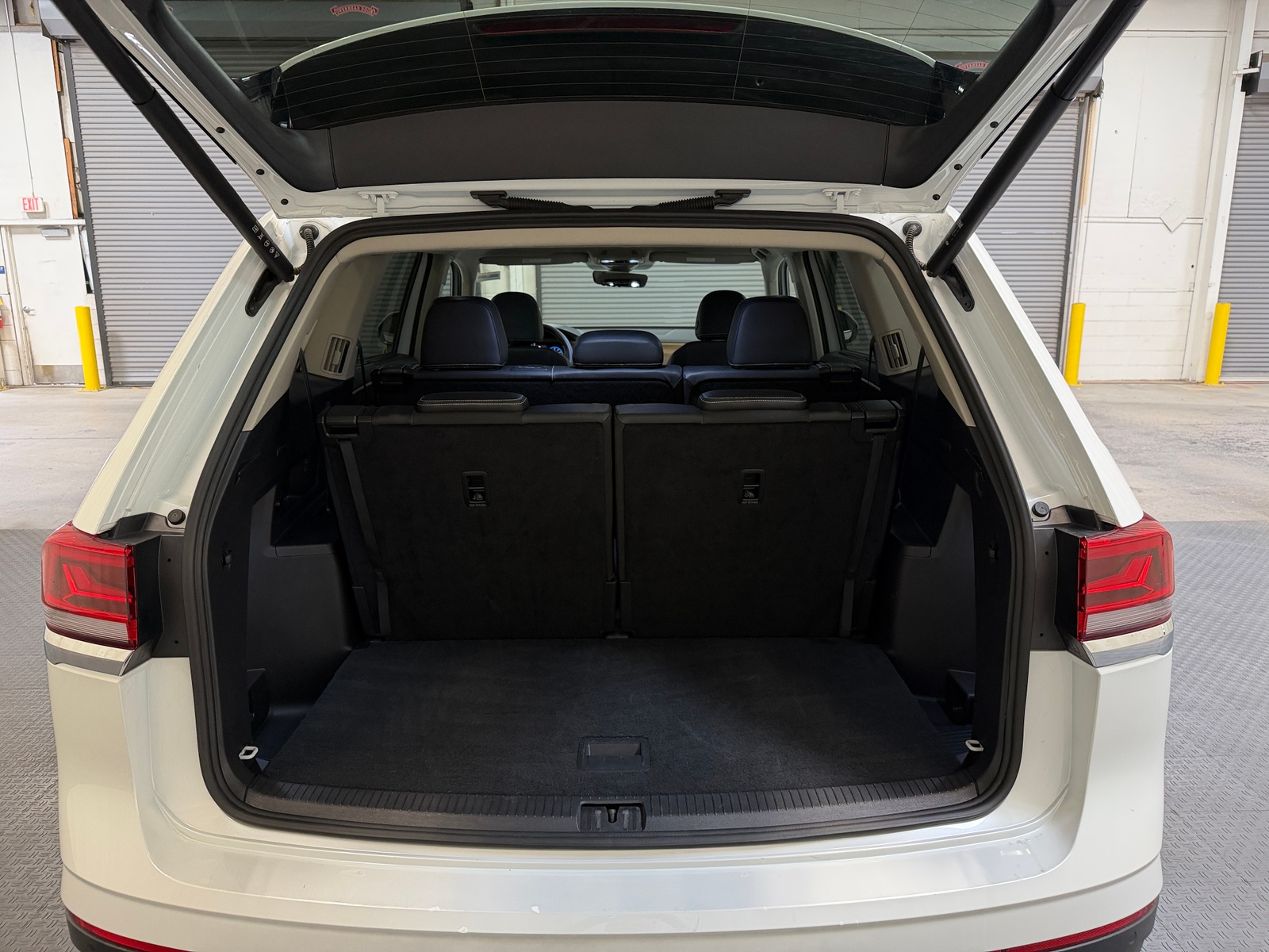 Thumbnail: 2026 Volkswagen Atlas - 7
