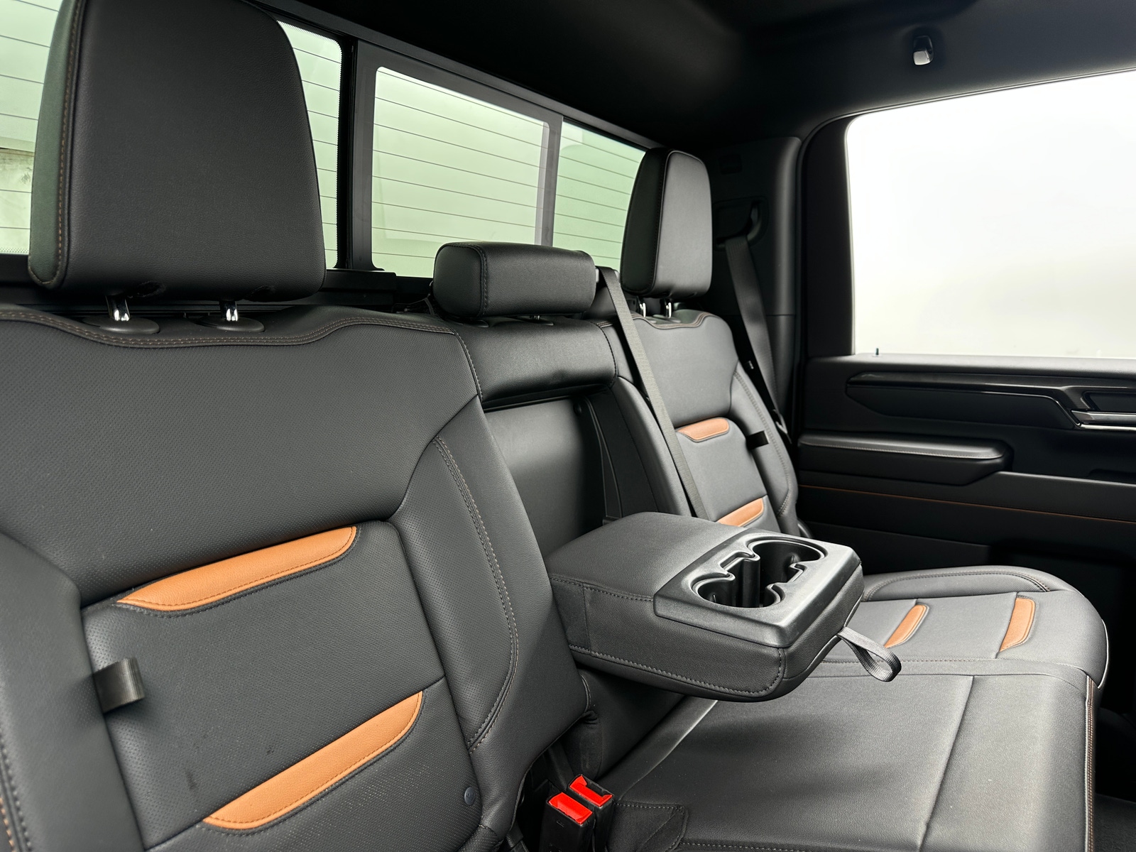 Thumbnail: 2025 GMC Sierra 2500 - 5