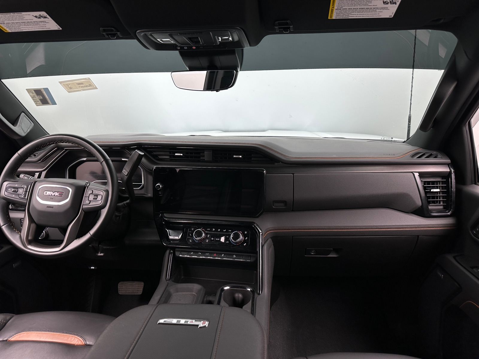 Thumbnail: 2025 GMC Sierra 2500 - 2