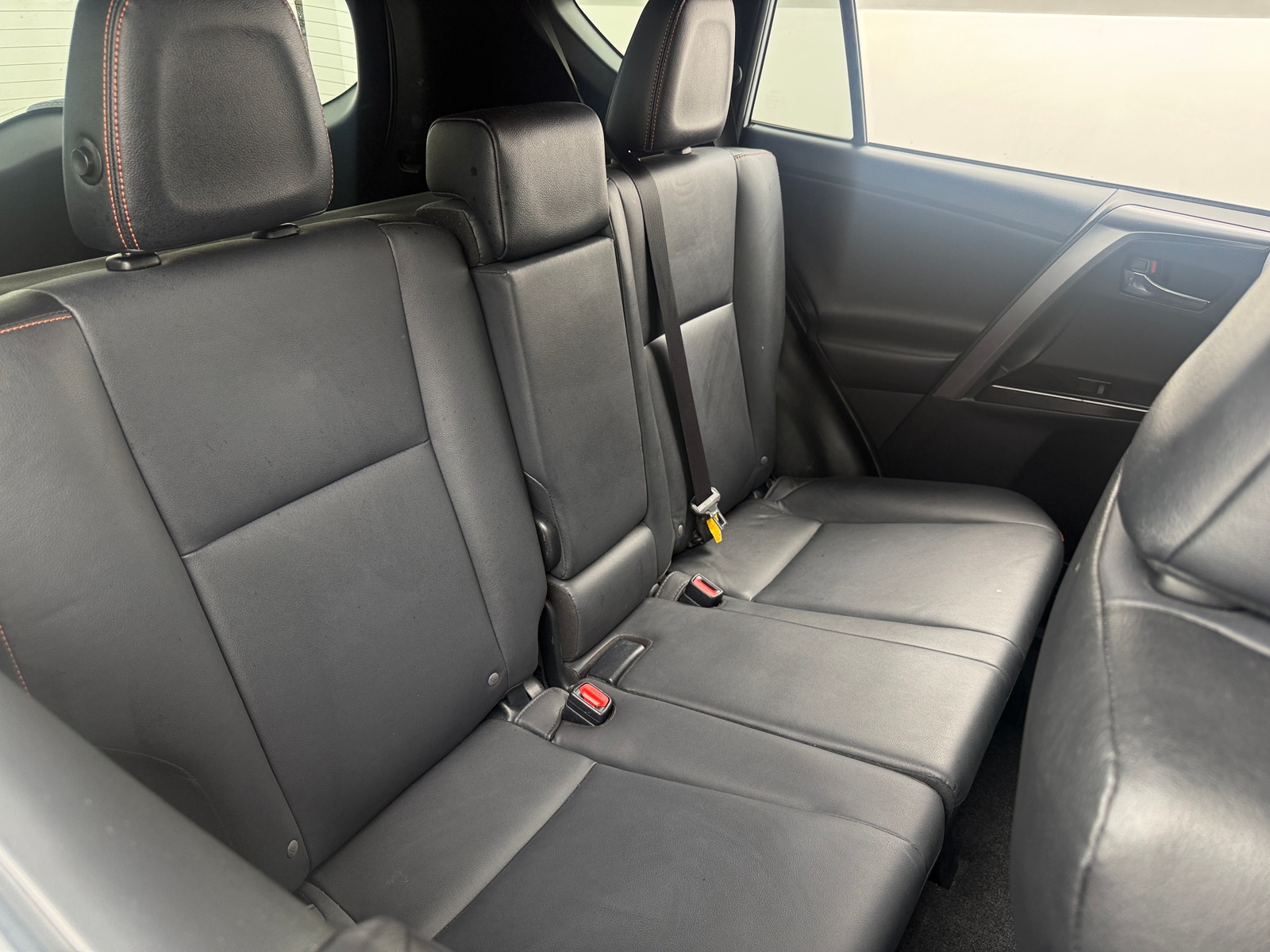 Thumbnail: 2016 Toyota RAV4 - 5