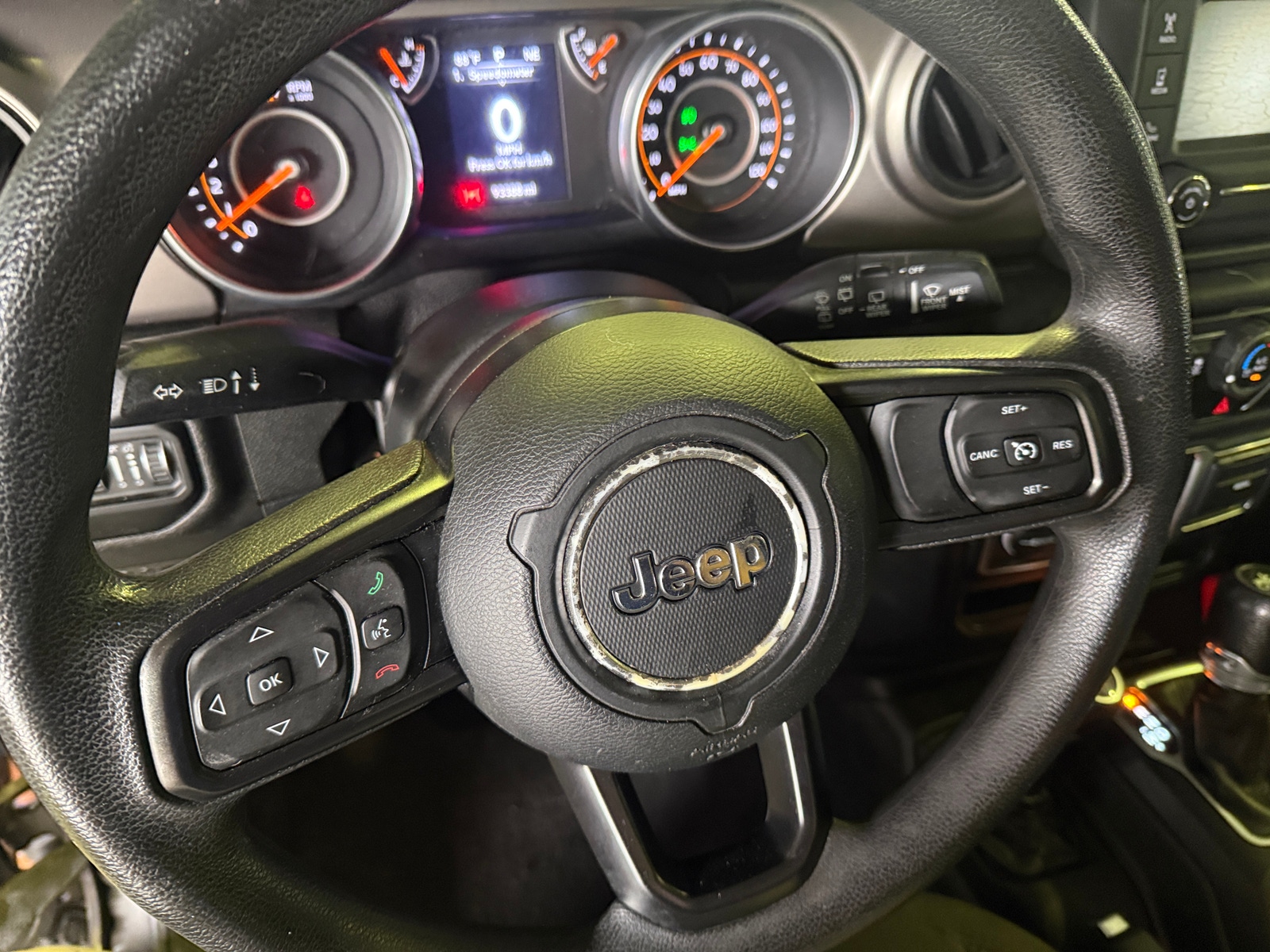 Thumbnail: 2018 Jeep Wrangler - 5