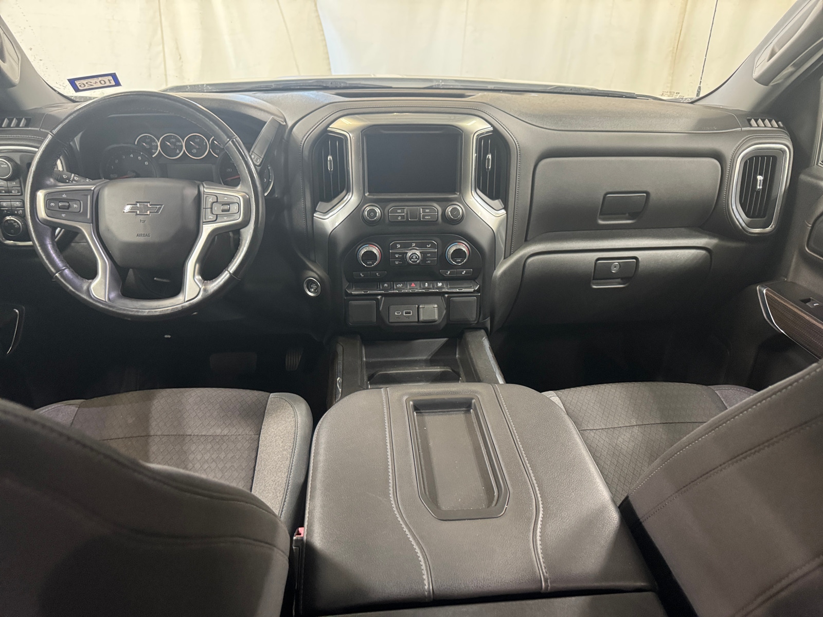 Thumbnail: 2022 Chevrolet Silverado 1500 - 3