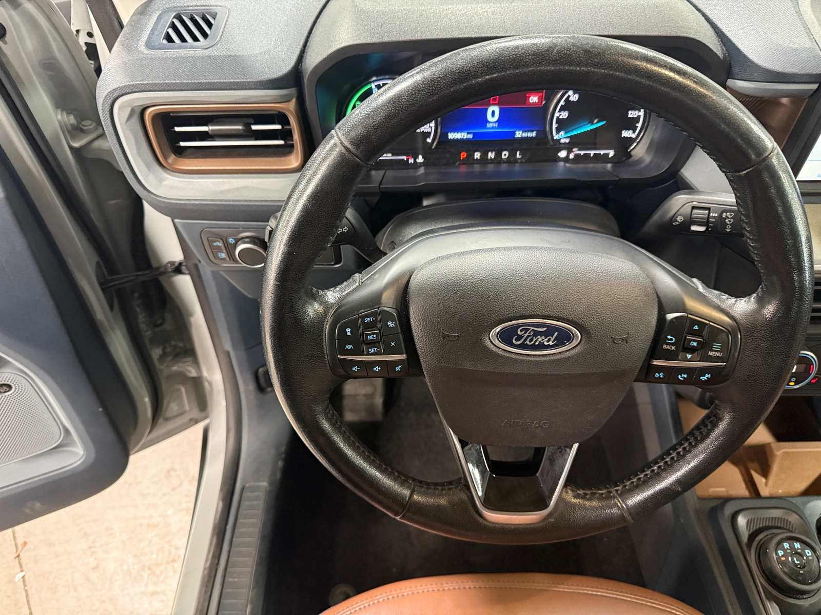 Thumbnail: 2022 Ford Maverick - 4