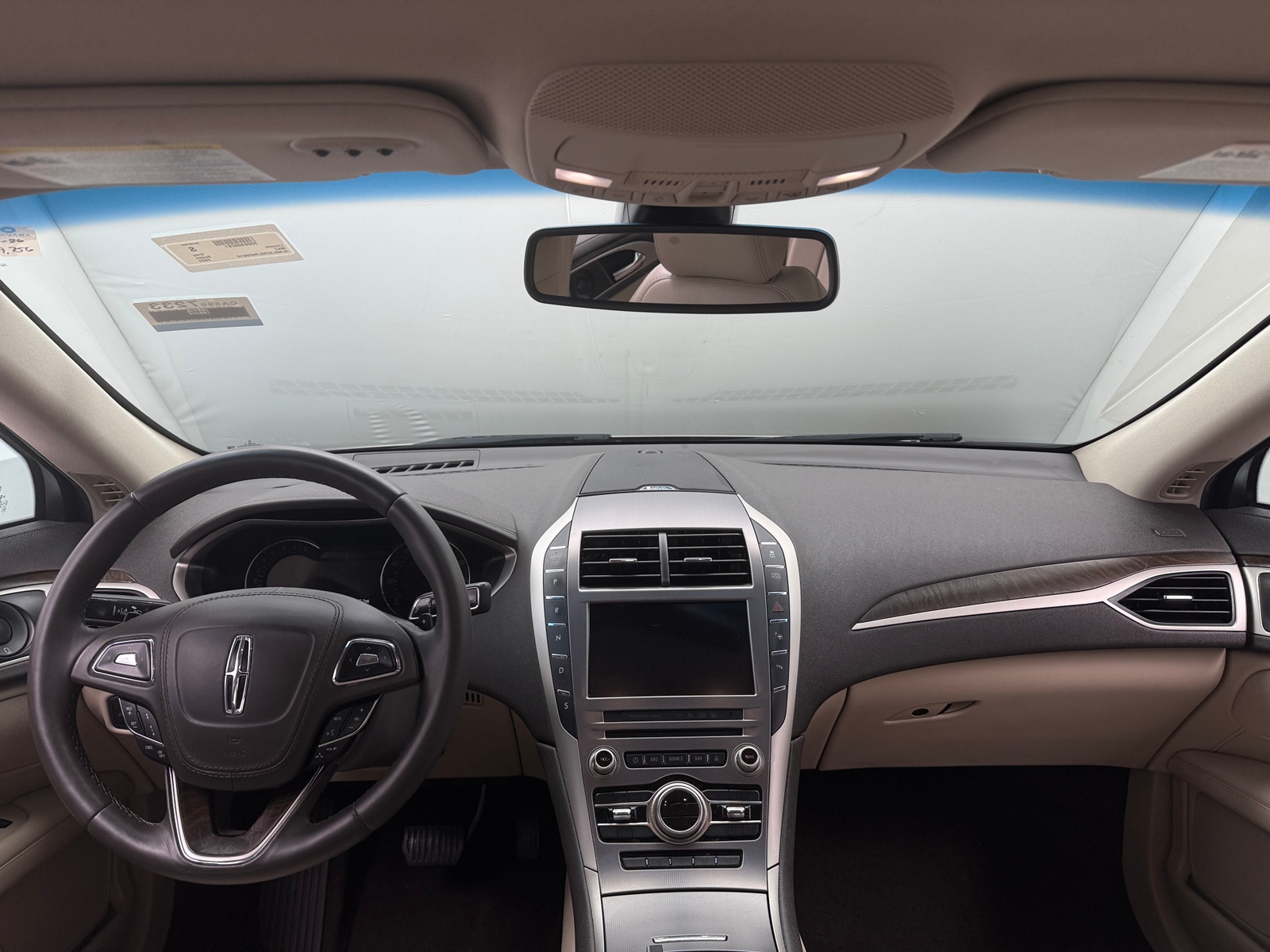Thumbnail: 2020 Lincoln MKZ - 2