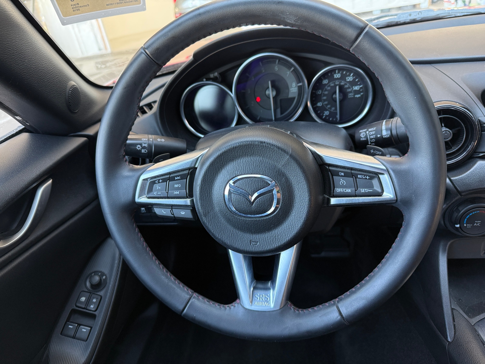 Thumbnail: 2016 Mazda MX-5 Miata - 5