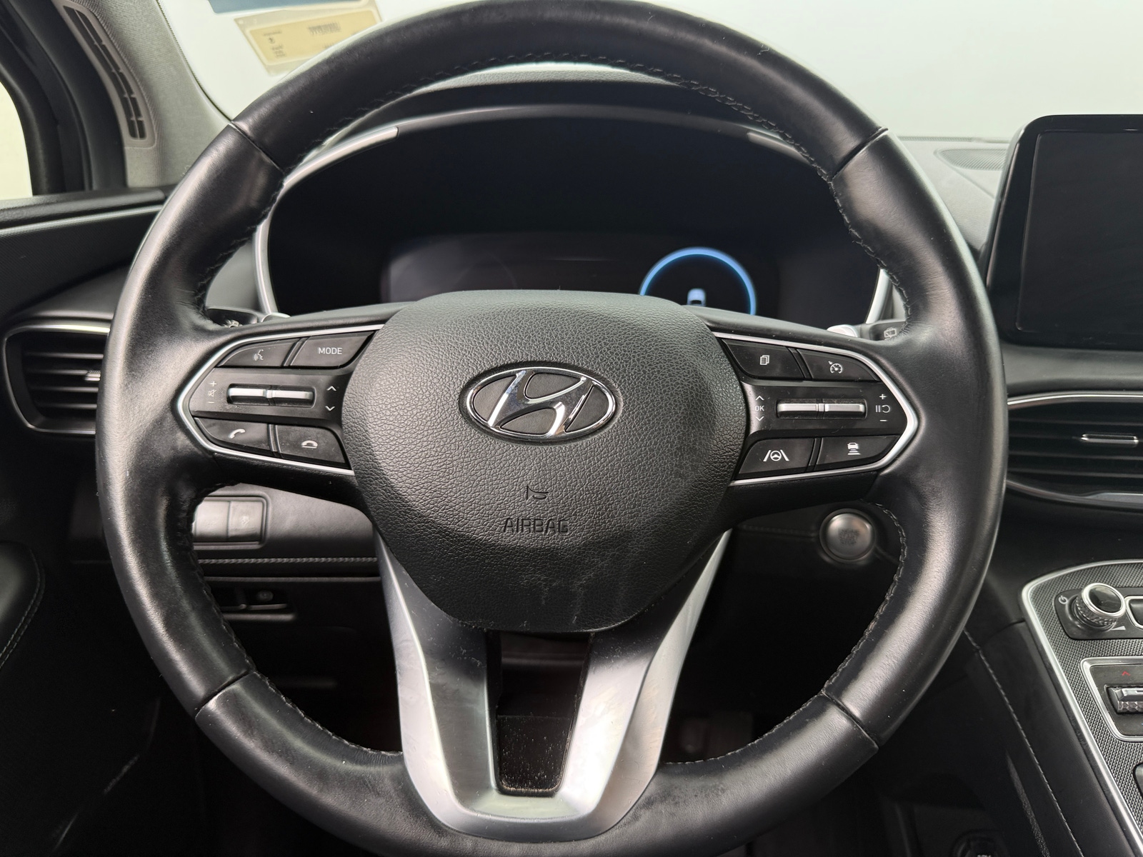Thumbnail: 2023 Hyundai Santa Fe - 4