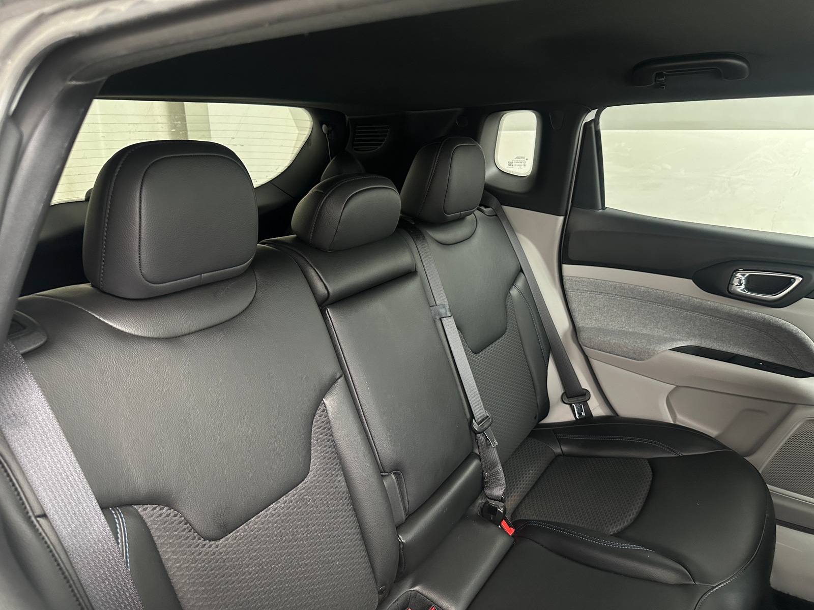 Thumbnail: 2023 Jeep Compass - 6