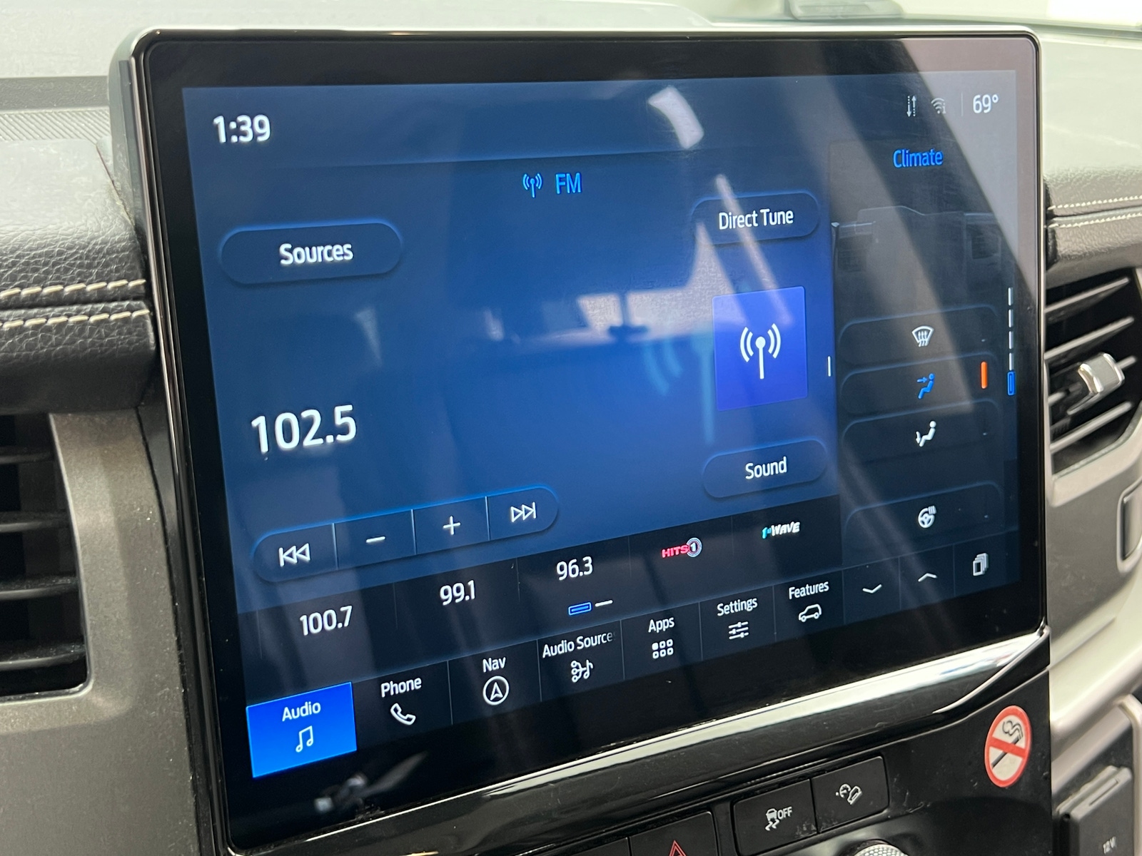 Thumbnail: 2024 Ford Expedition MAX - 3