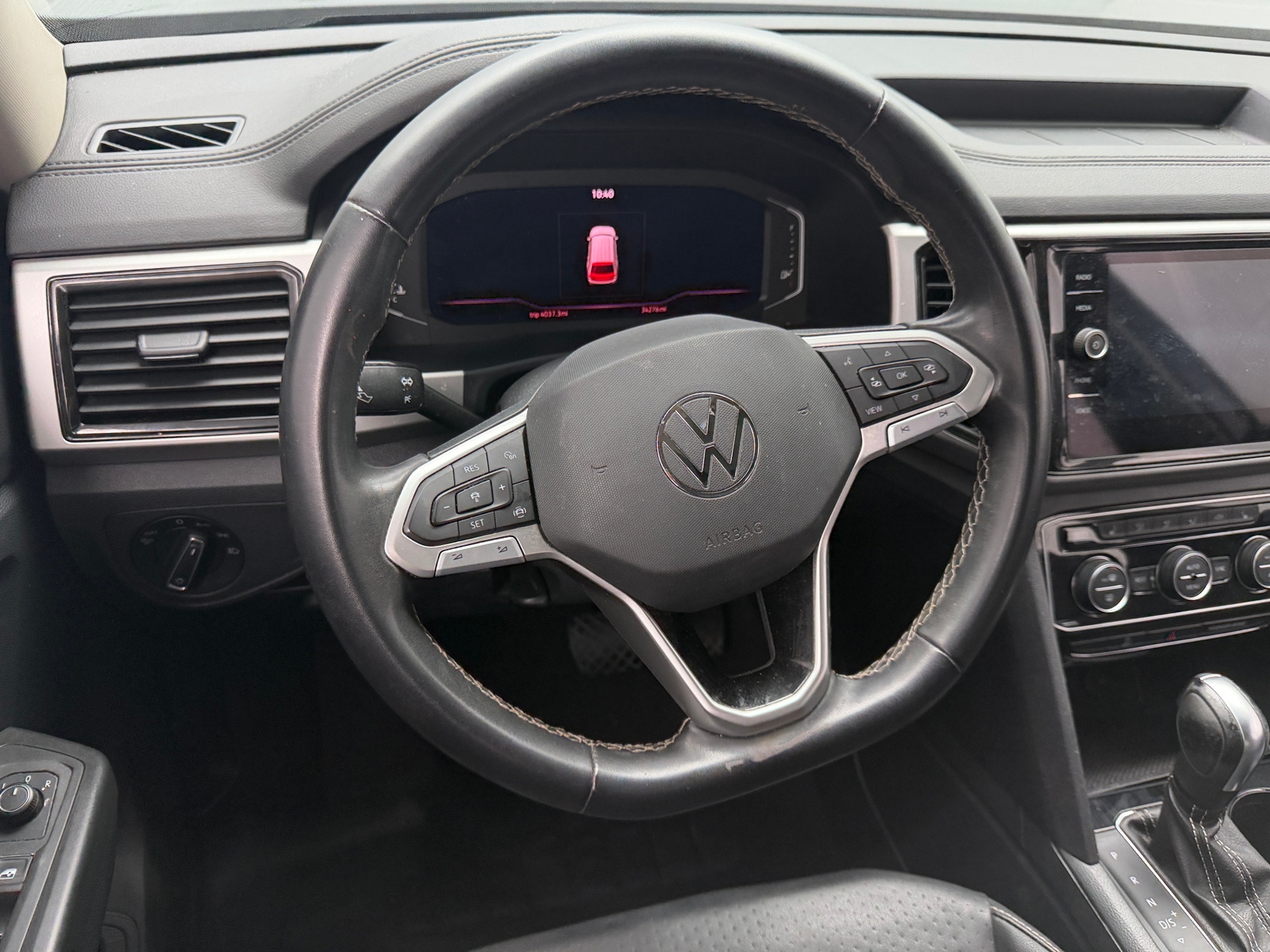 Thumbnail: 2023 Volkswagen Atlas - 4