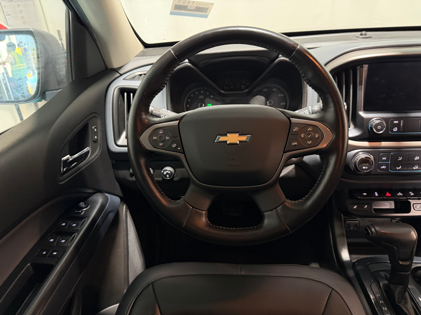 Thumbnail: 2021 Chevrolet Colorado - 4