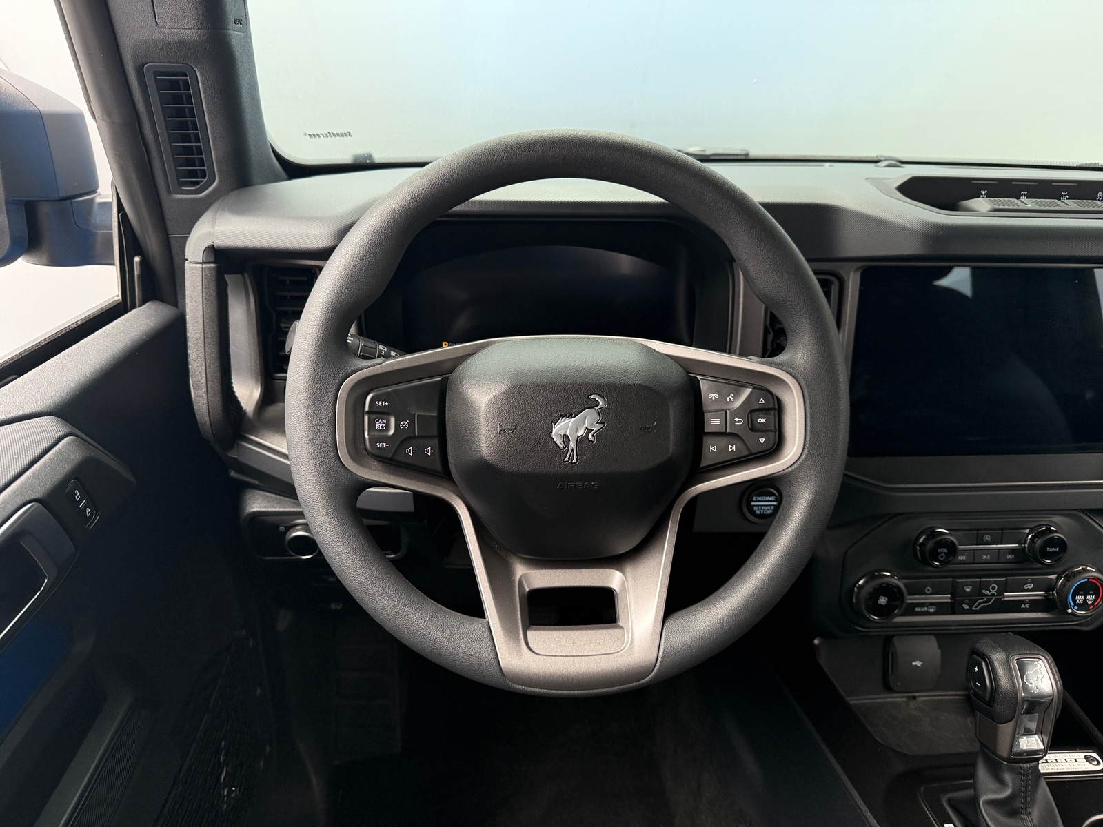 Thumbnail: 2025 Ford Bronco - 5