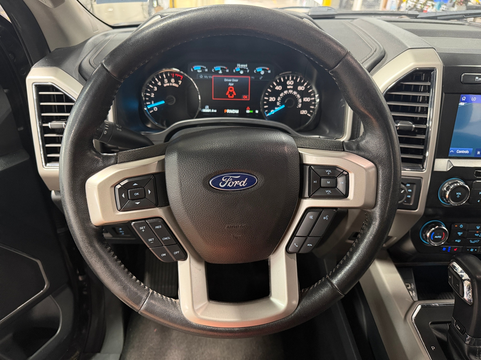 Thumbnail: 2020 Ford Econoline - 4