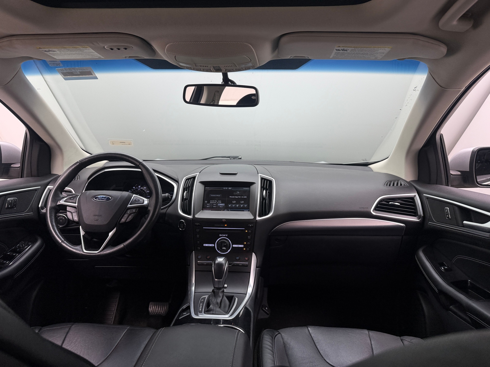 Thumbnail: 2015 Ford Edge - 2