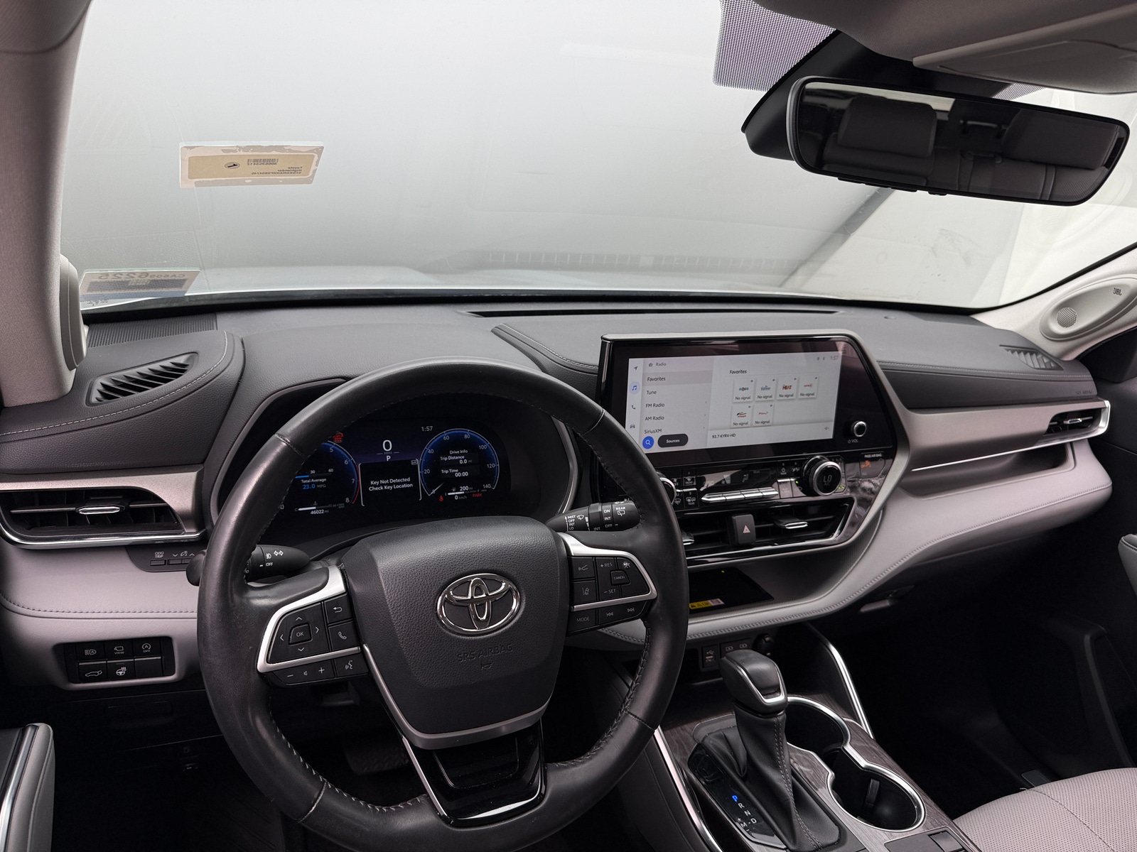 Thumbnail: 2023 Toyota Highlander - 2