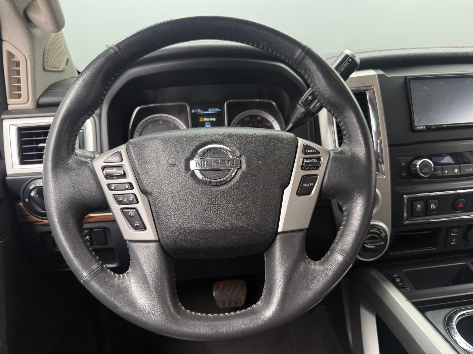 Thumbnail: 2017 Nissan Titan - 4