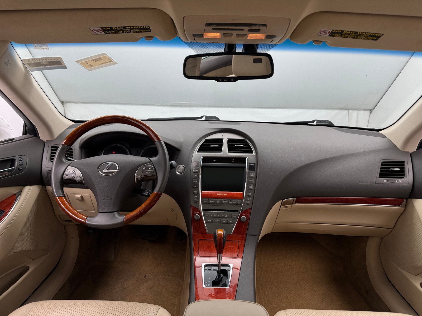 Thumbnail: 2010 Lexus ES - 2