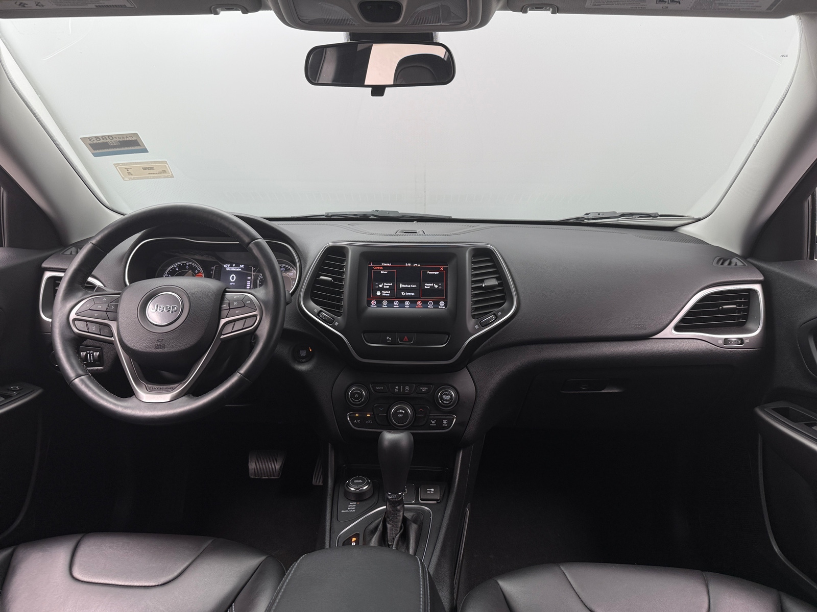Thumbnail: 2019 Jeep Cherokee - 3