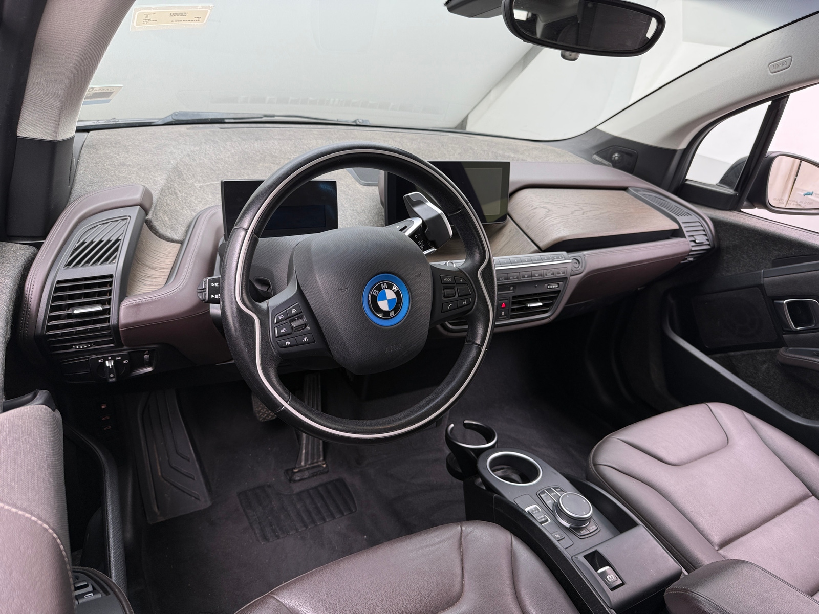 Thumbnail: 2019 BMW i3 - 3