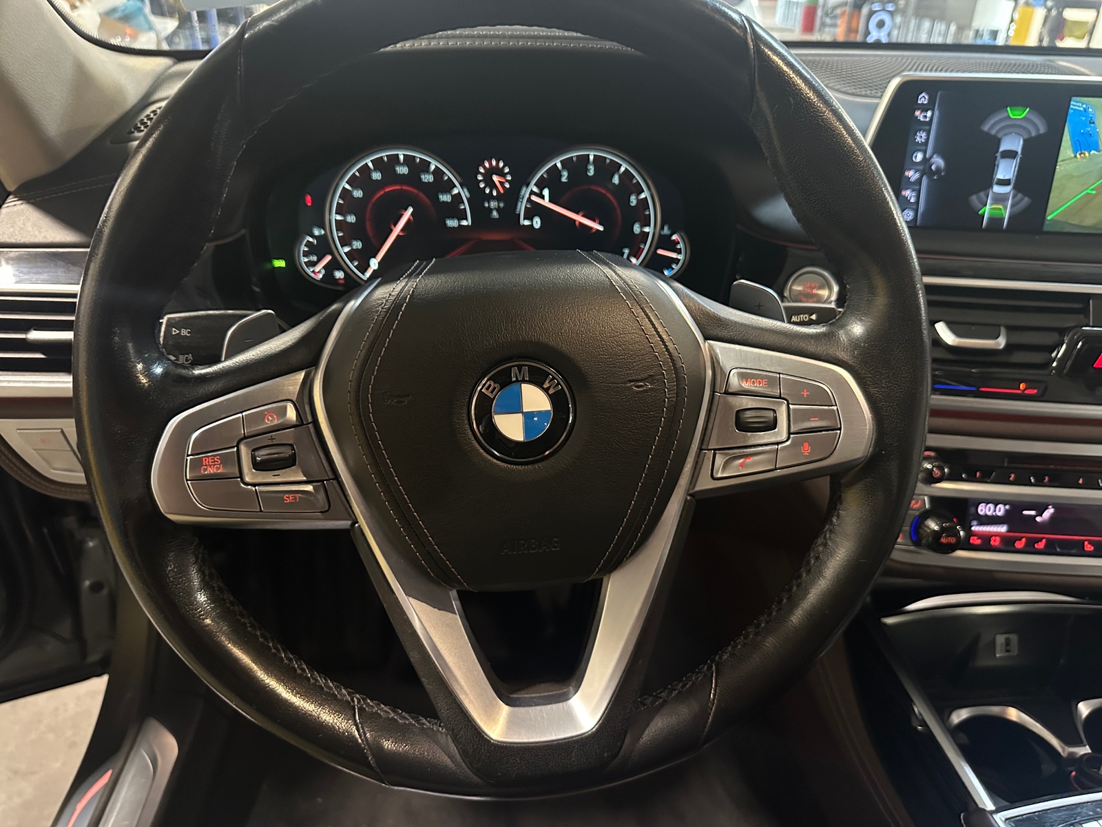 Thumbnail: 2016 BMW 7 Series - 4