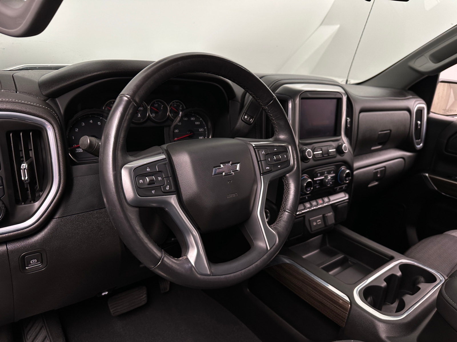 Thumbnail: 2022 Chevrolet Silverado 1500 - 5