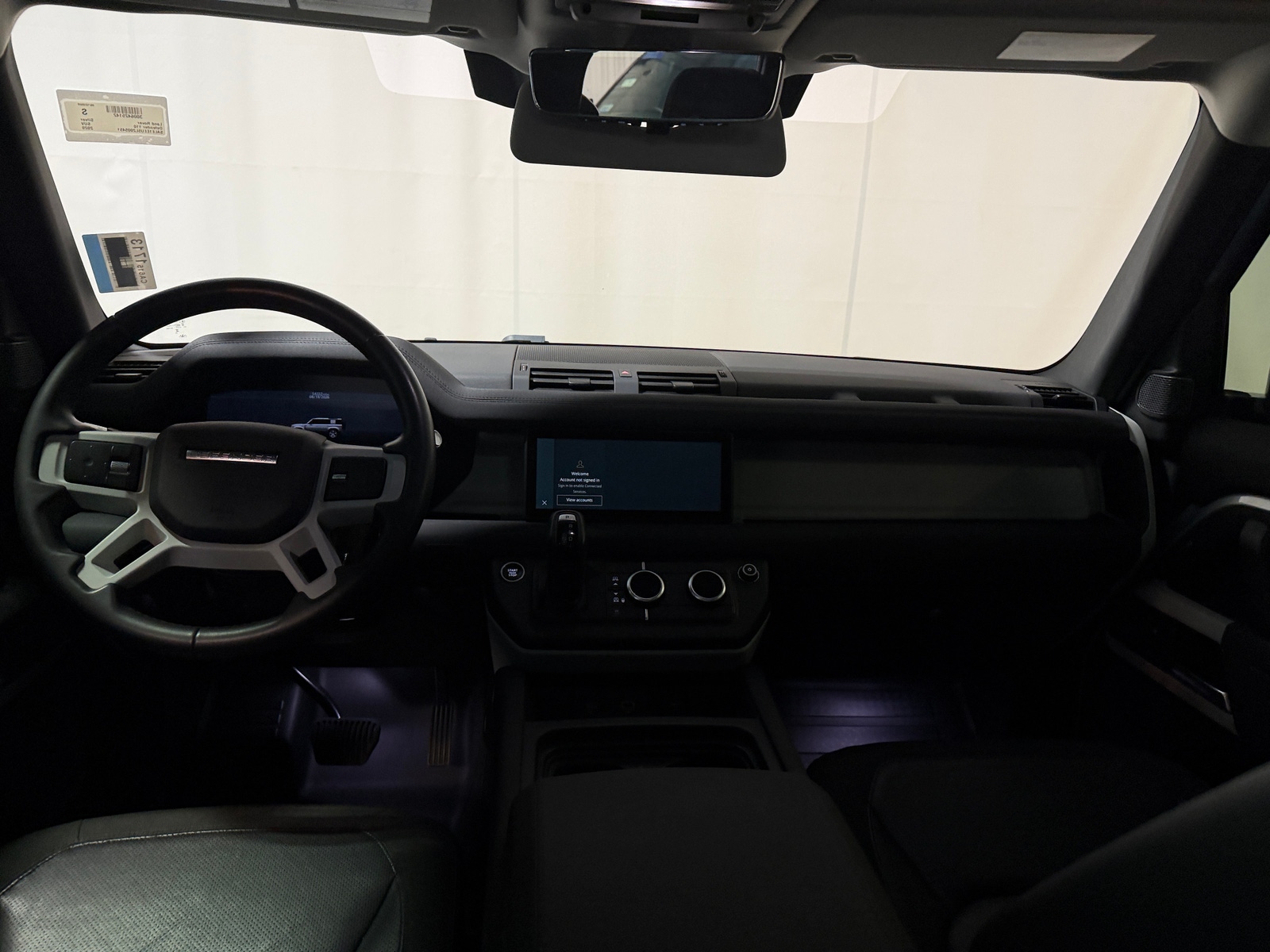 Thumbnail: 2020 Land Rover Defender - 3
