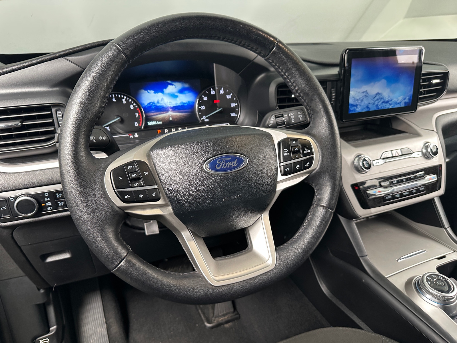 Thumbnail: 2024 Ford Explorer - 5
