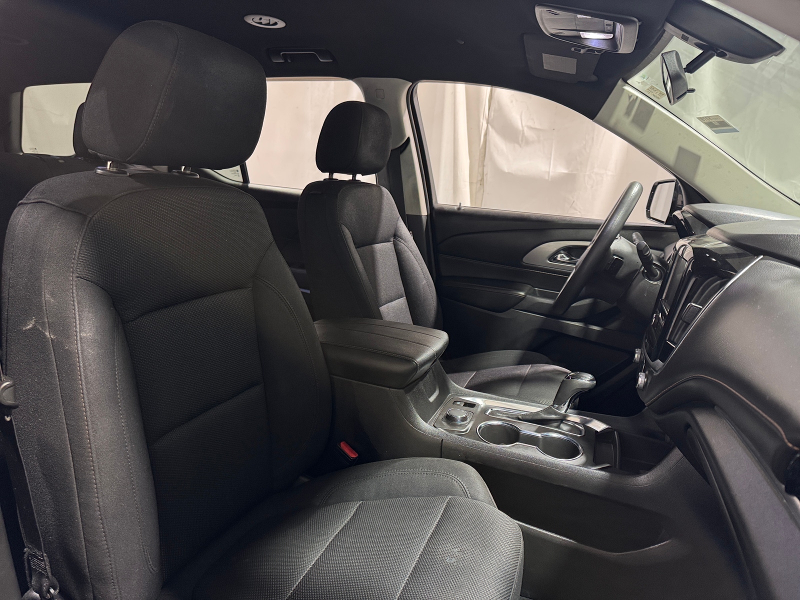 Thumbnail: 2018 Chevrolet Traverse - 2