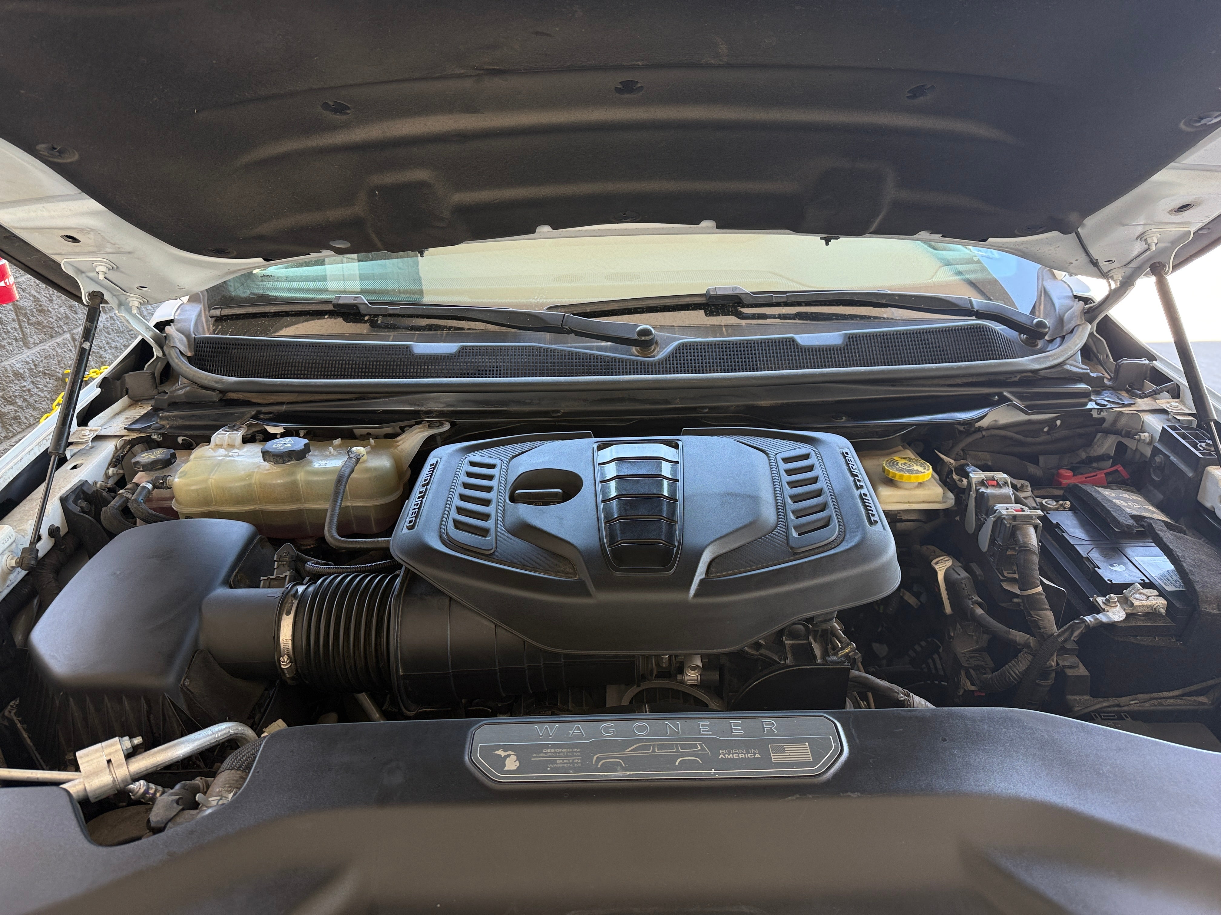 2023 Jeep Wagoneer L