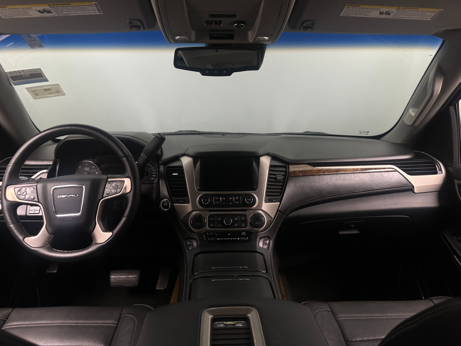 Thumbnail: 2016 GMC Yukon - 2