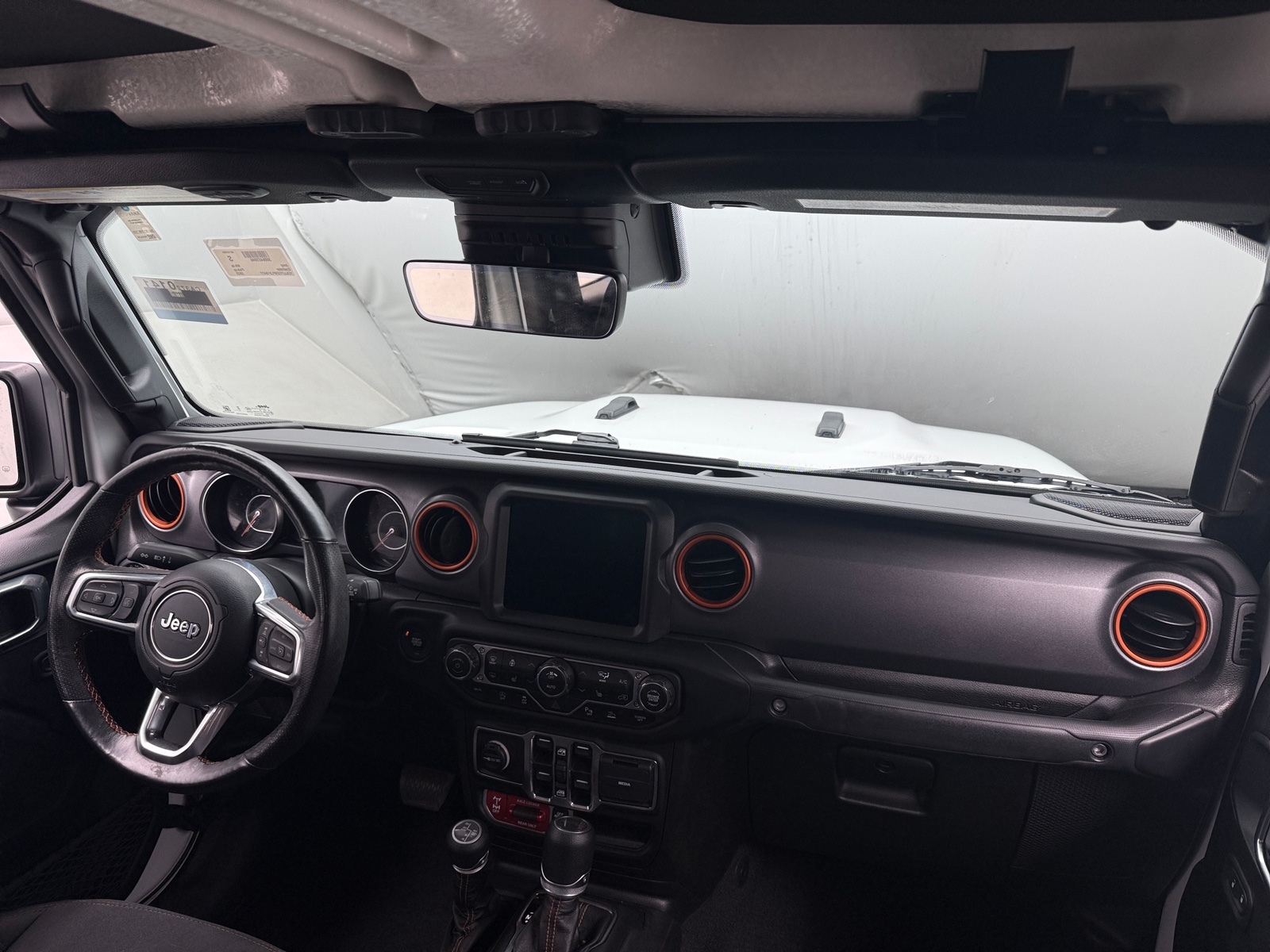 Thumbnail: 2023 Jeep Gladiator - 3